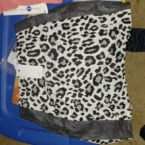 NWT - Black & White Short Skirt